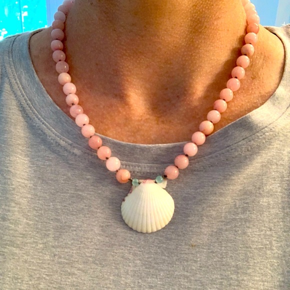 Shell and bead necklace handmade - Picture 1 of 11